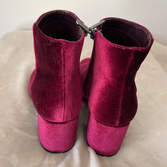Sam Edelman Taye Velvet Ankle Boots Size 8 Booties Burgundy - Picture 11 of 11
